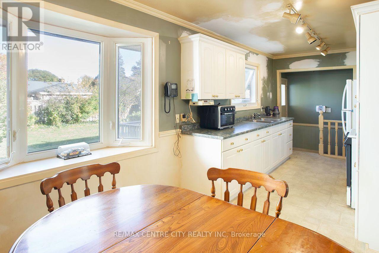 1478 Glengarry Avenue, London North, Ontario  N5X 1R1 - Photo 12 - X14092258