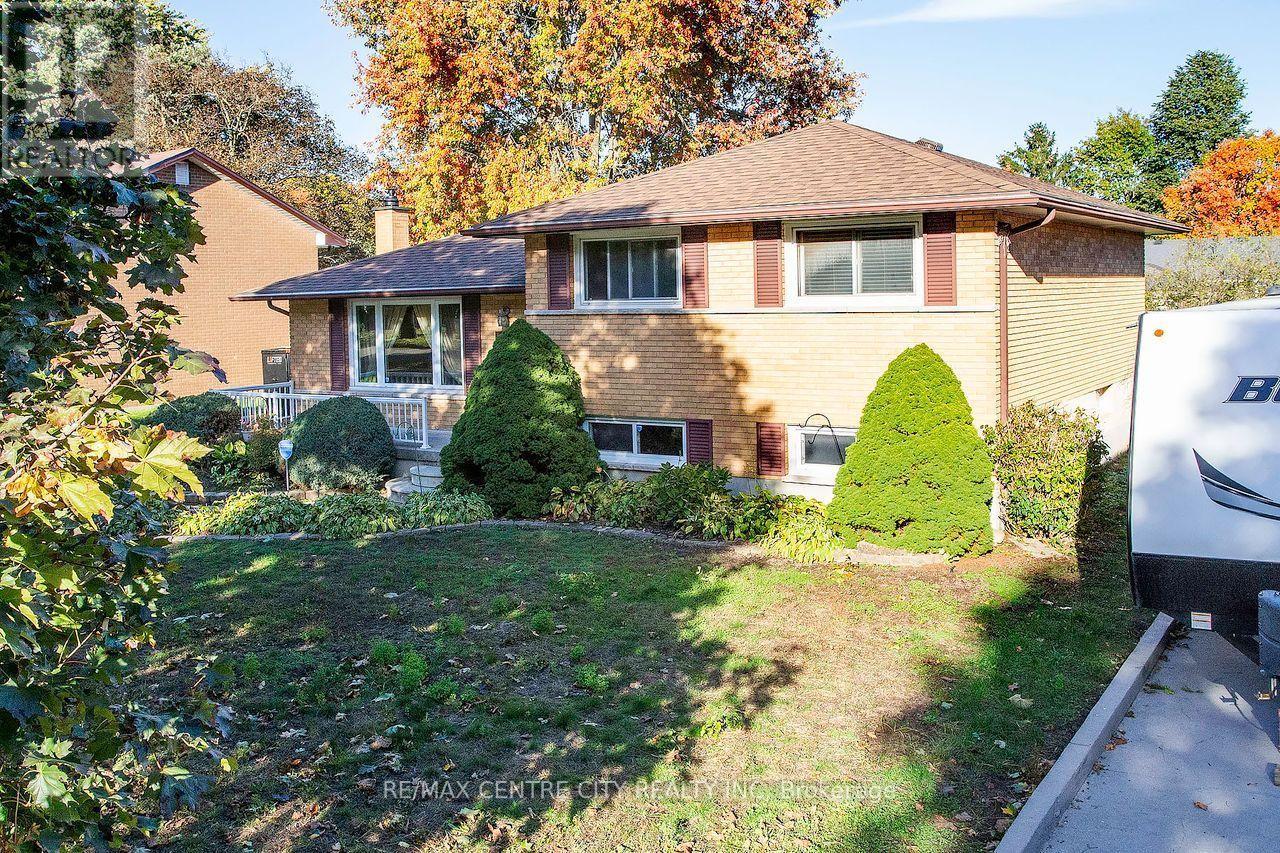 1478 Glengarry Avenue, London North, Ontario  N5X 1R1 - Photo 2 - X14092258