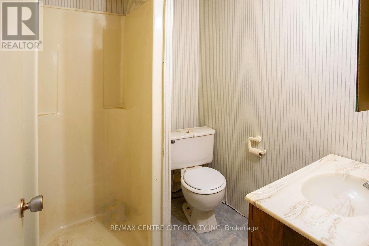 1478 Glengarry Avenue, London North, Ontario  N5X 1R1 - Photo 28 - X14092258