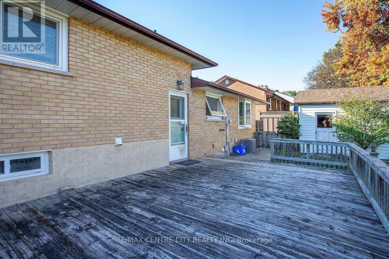 1478 Glengarry Avenue, London North, Ontario  N5X 1R1 - Photo 39 - X14092258