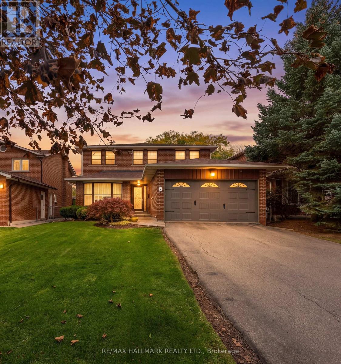 7 CHARNWOOD PLACE, Markham, Ontario