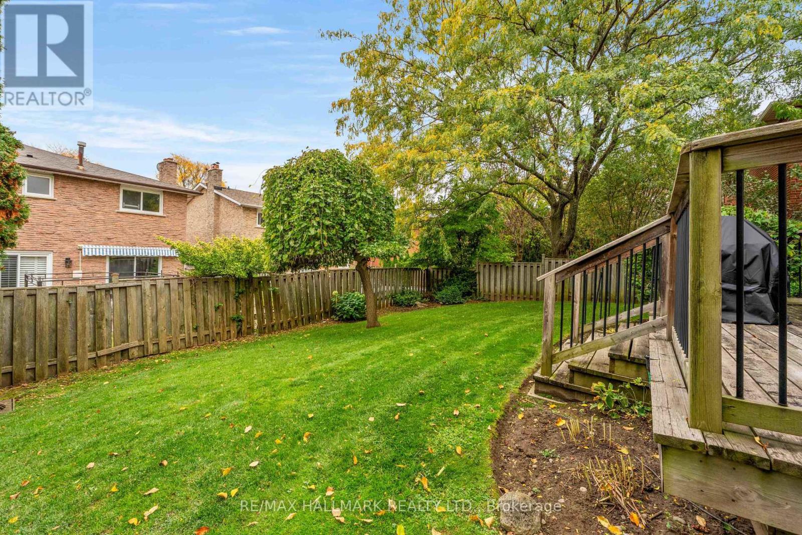 7 Charnwood Place, Markham, Ontario  L3T 5H2 - Photo 47 - N14092278