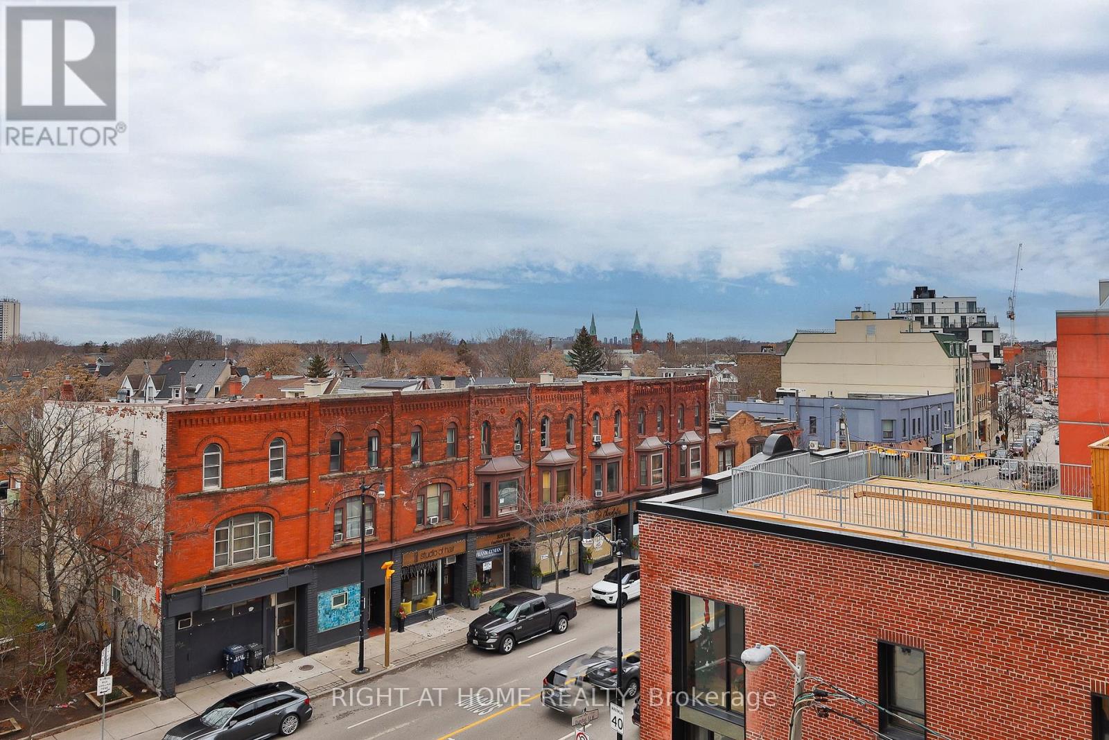 409 - 2720 Dundas Street W, Toronto, Ontario  M6P 1Y2 - Photo 6 - W14092272