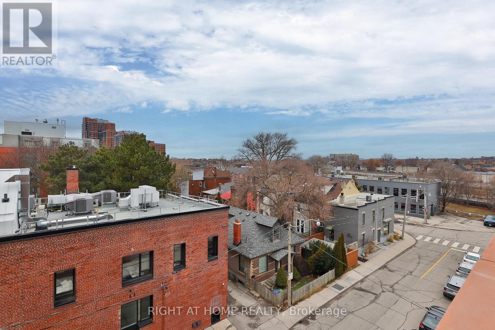 409 - 2720 Dundas Street W, Toronto, Ontario  M6P 1Y2 - Photo 7 - W14092272