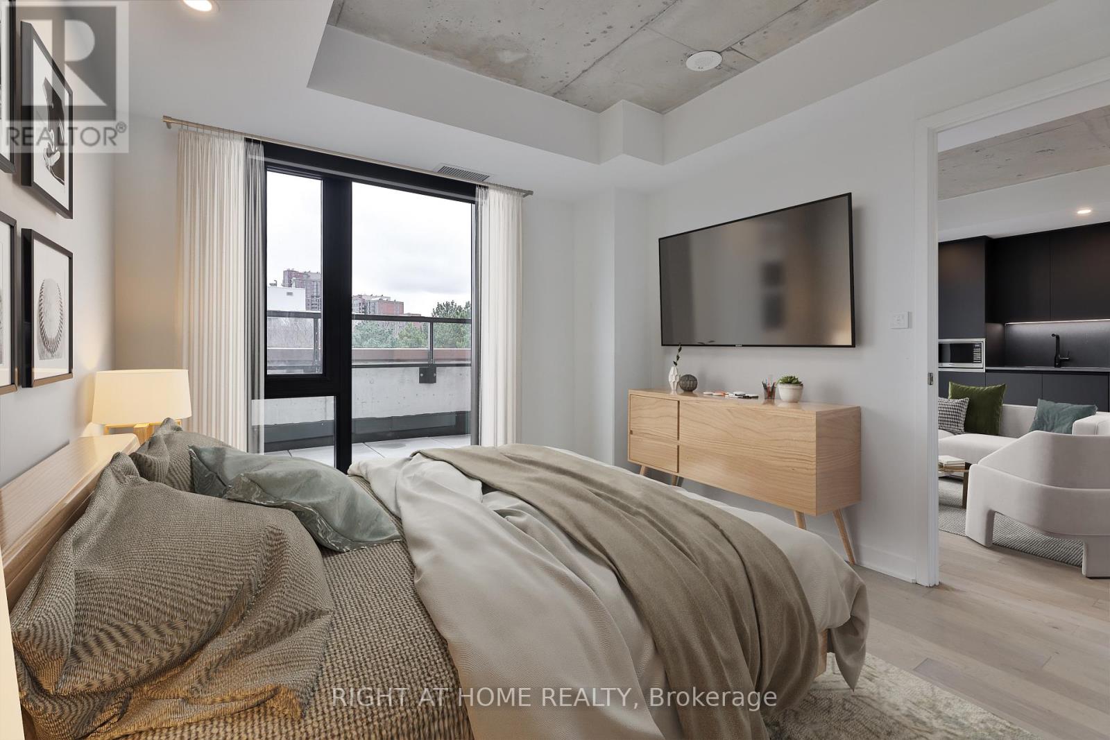 409 - 2720 Dundas Street W, Toronto, Ontario  M6P 1Y2 - Photo 9 - W14092272