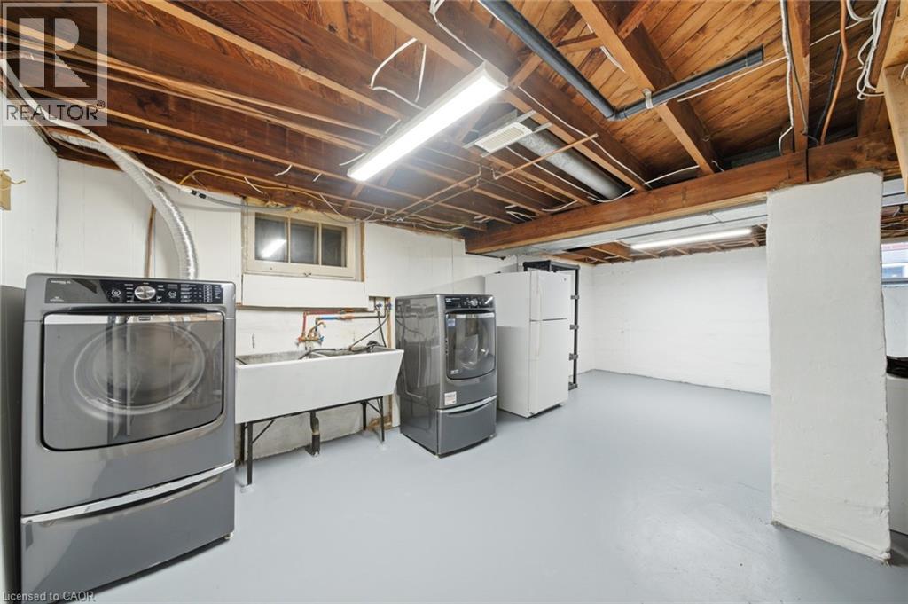 143 Huxley Avenue S, Hamilton, Ontario  L8K 2P9 - Photo 38 - 40871688