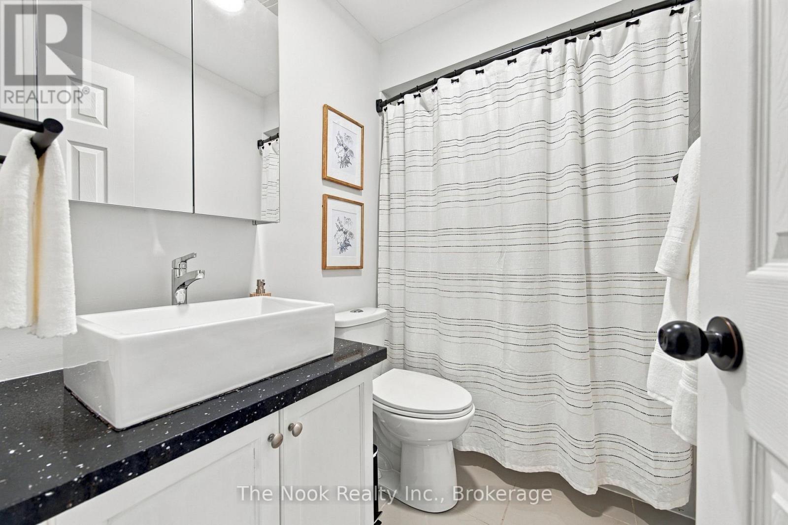 32 Harbourview Crescent, Toronto, Ontario  M8V 4A7 - Photo 22 - W14092294