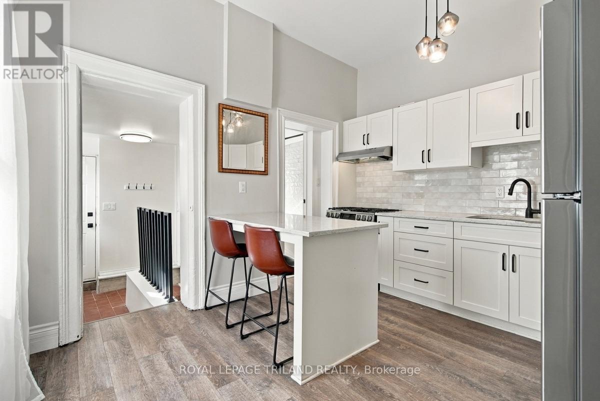 149 William Street, London East, Ontario  N6B 3B4 - Photo 12 - X14092308