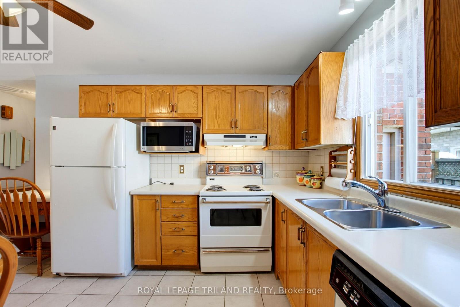 1749 Jalna Boulevard, London South, Ontario  N6E 3S5 - Photo 18 - X14092312