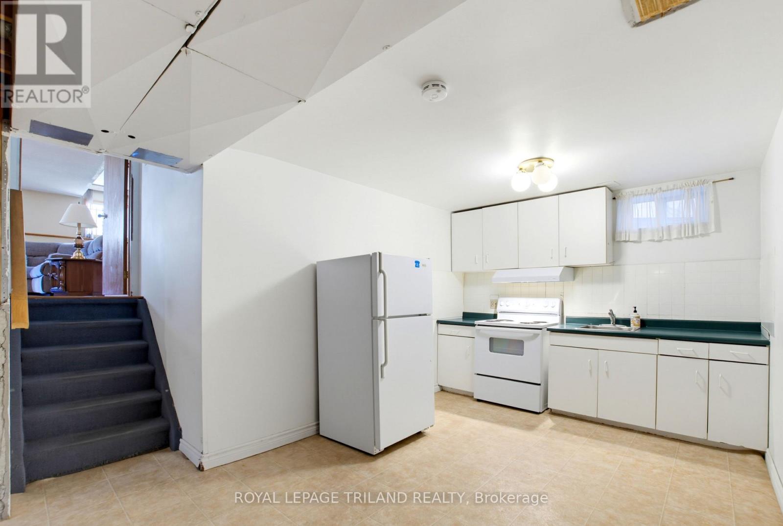 1749 Jalna Boulevard, London South, Ontario  N6E 3S5 - Photo 38 - X14092312