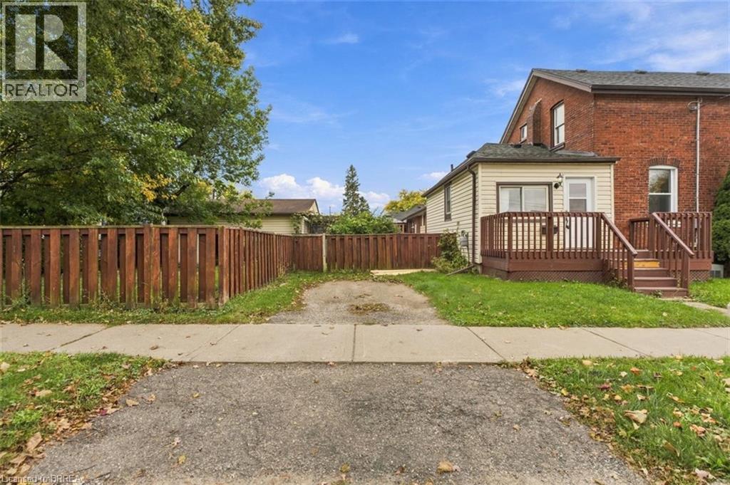 251 Rawdon Street, Brantford, Ontario  N3S 6G5 - Photo 4 - 40870417