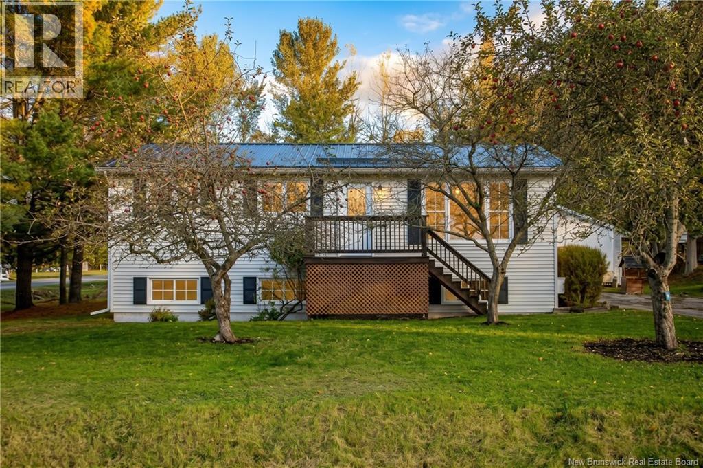 70 Roberts Lane Quispamsis New Brunswick Canada E2E1B4 3