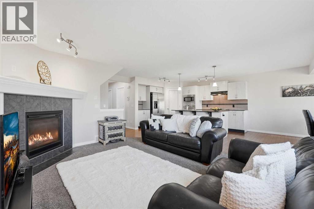 113 Drake Landing Heath, Okotoks, Alberta  T1S 0G8 - Photo 7 - A2351988