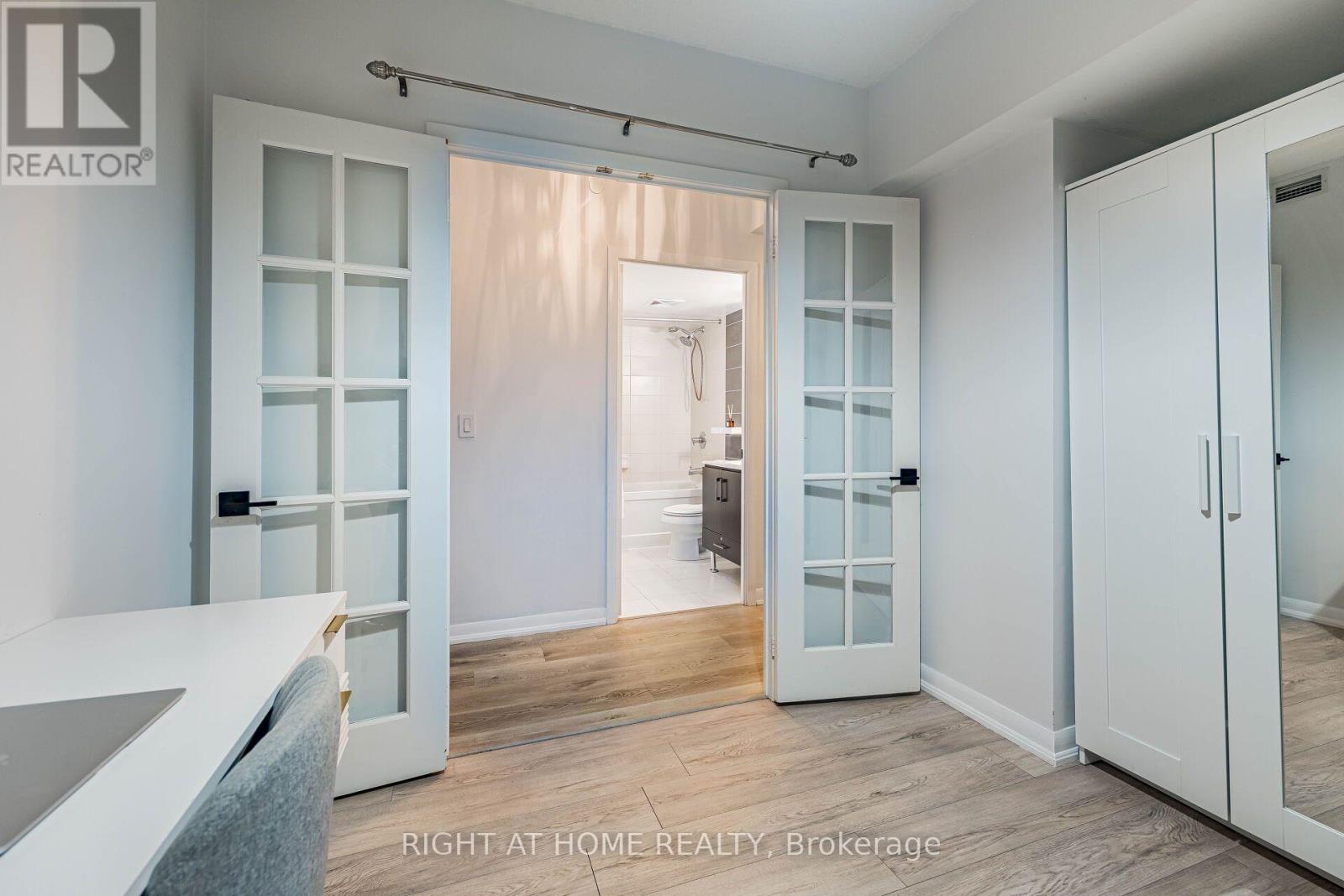 1211 - 205 Sherway Gardens Road, Toronto, Ontario  M9C 0A5 - Photo 11 - W14092300