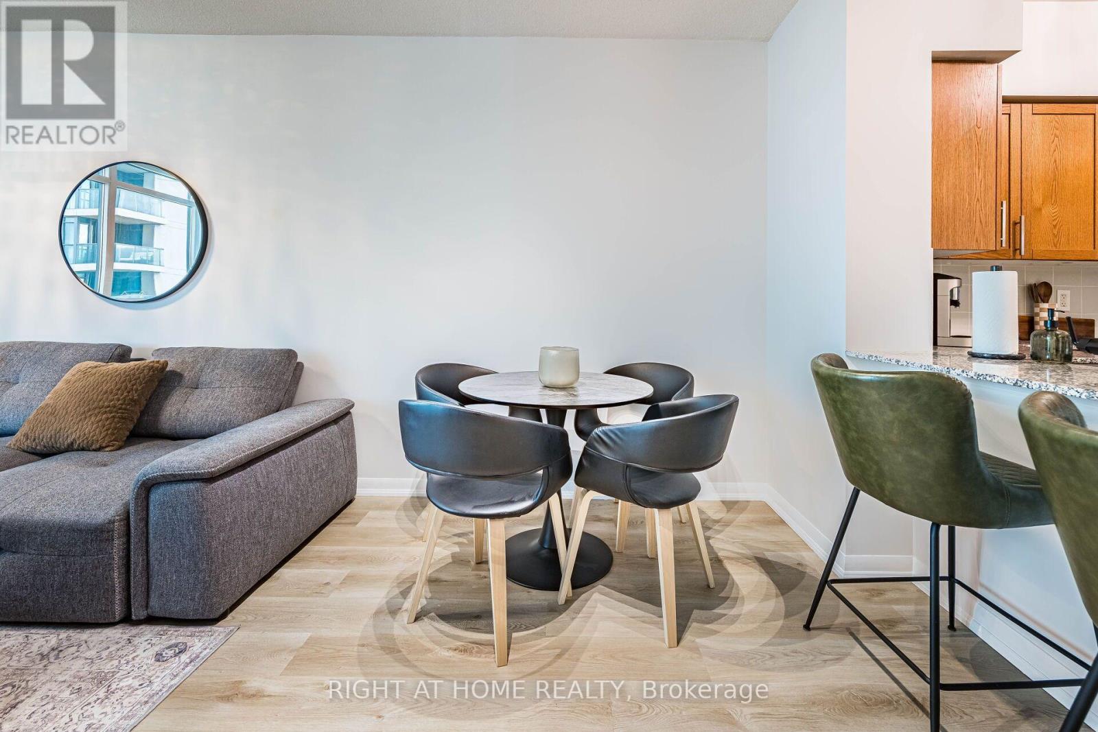 1211 - 205 Sherway Gardens Road, Toronto, Ontario  M9C 0A5 - Photo 18 - W14092300