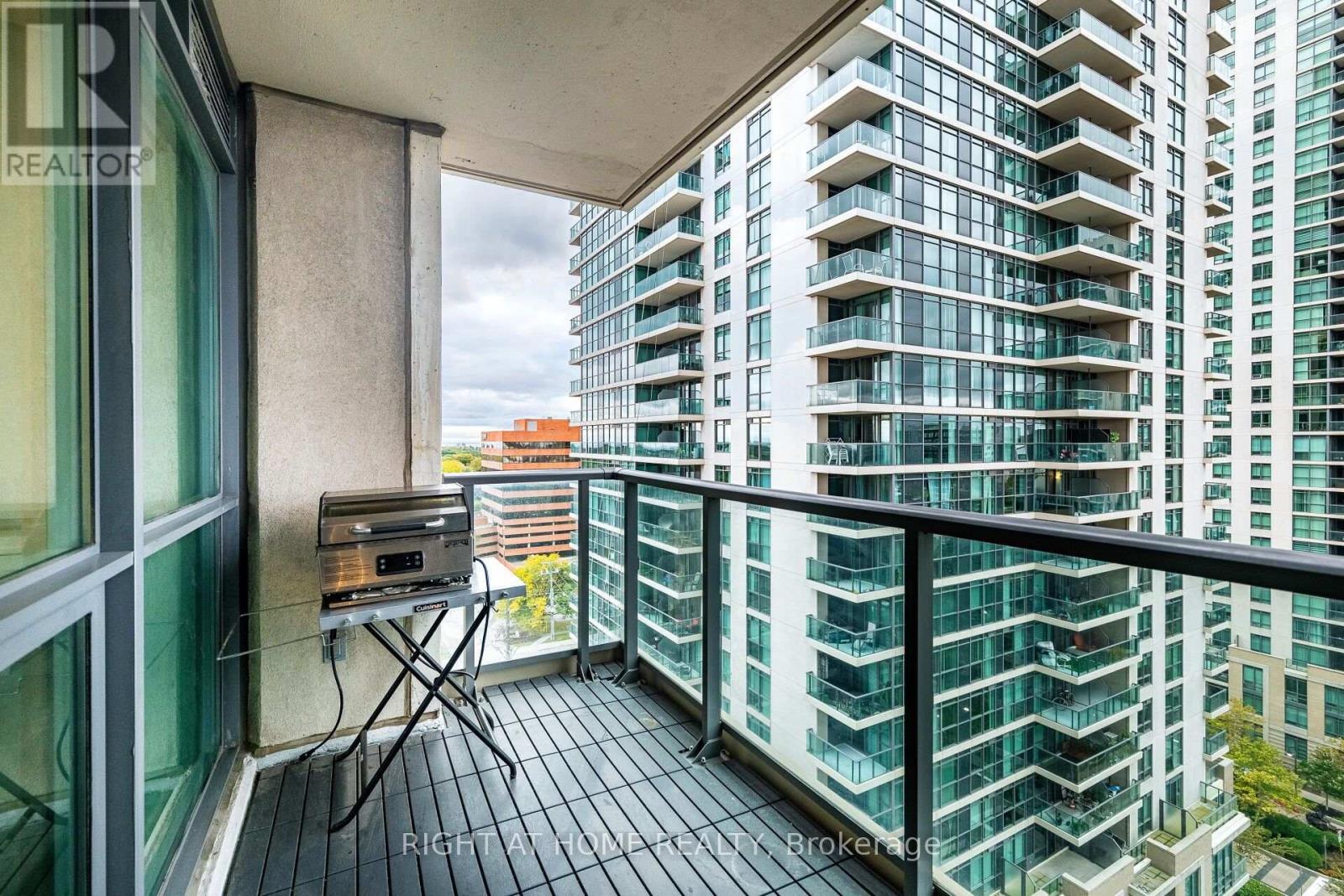 1211 - 205 Sherway Gardens Road, Toronto, Ontario  M9C 0A5 - Photo 27 - W14092300
