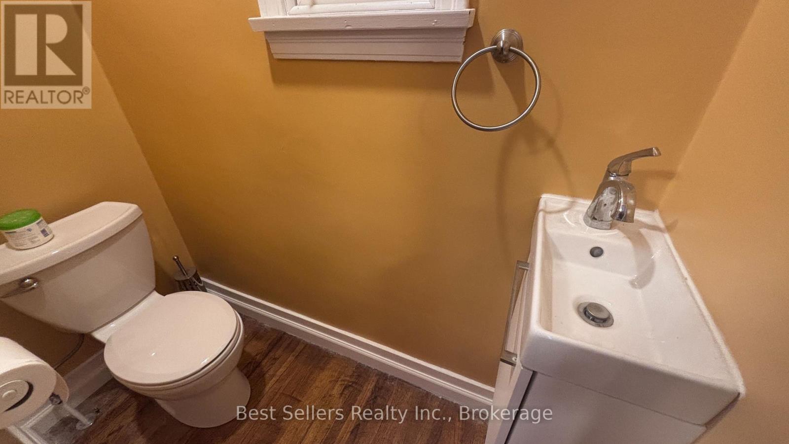 Main - 75 Vanbrugh Avenue, Toronto, Ontario  M1N 3T1 - Photo 8 - E14007744