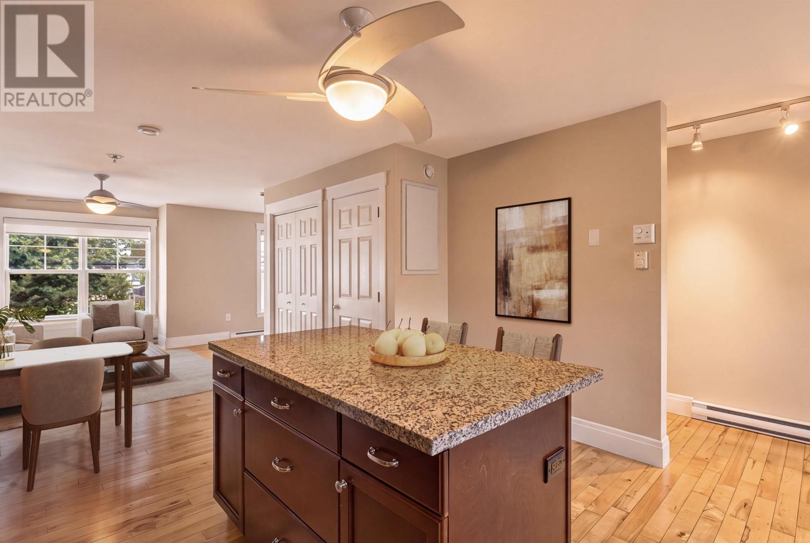 320b Queen Street, Charlottetown, Prince Edward Island  C1A 4C3 - Photo 8 - 202626112
