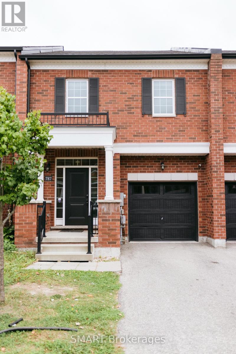 787 Banks Crescent, Milton, Ontario  L9T 9A3 - Photo 3 - W13807544