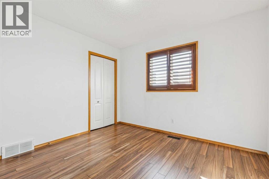 8226 Saddleridge Drive NE, Calgary, Alberta  T3J 4K7 - Photo 21 - A2349527