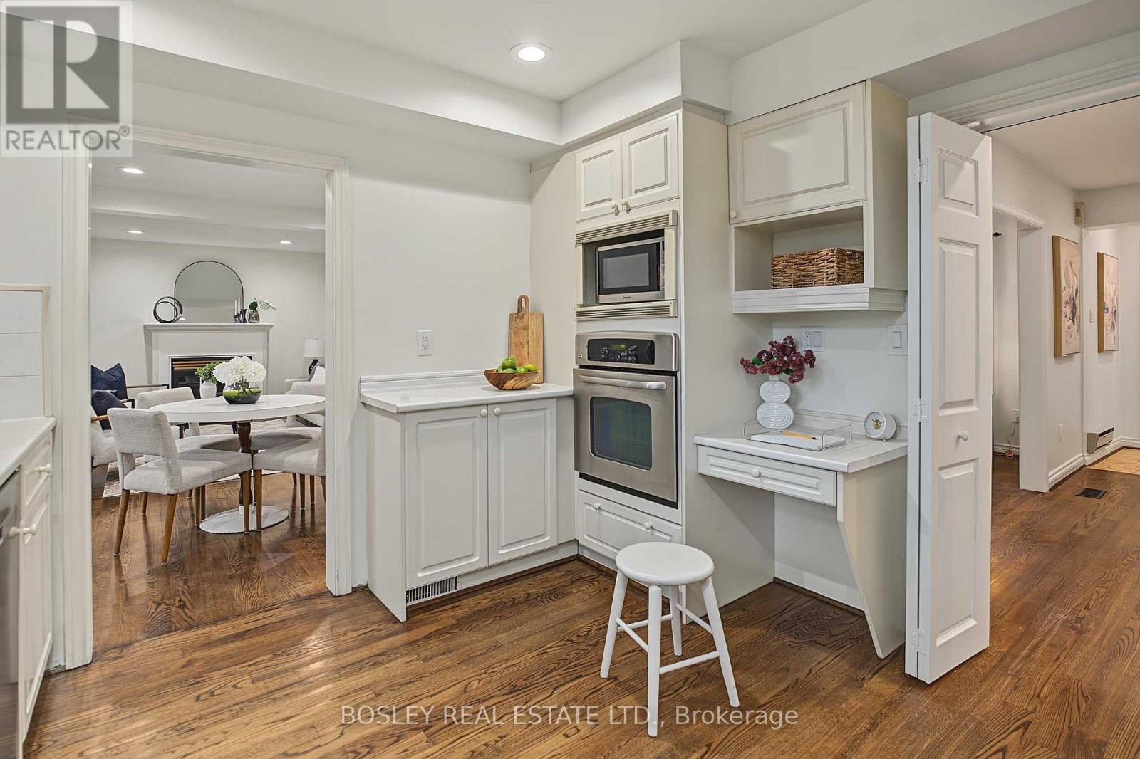 16 Shaughnessy Boulevard, Toronto, Ontario  M2J 1H5 - Photo 19 - C14092402