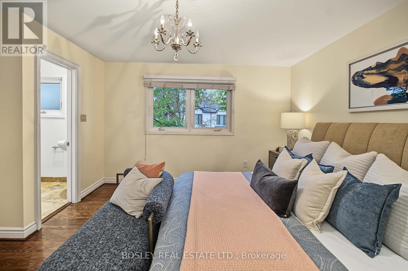 16 Shaughnessy Boulevard, Toronto, Ontario  M2J 1H5 - Photo 24 - C14092402