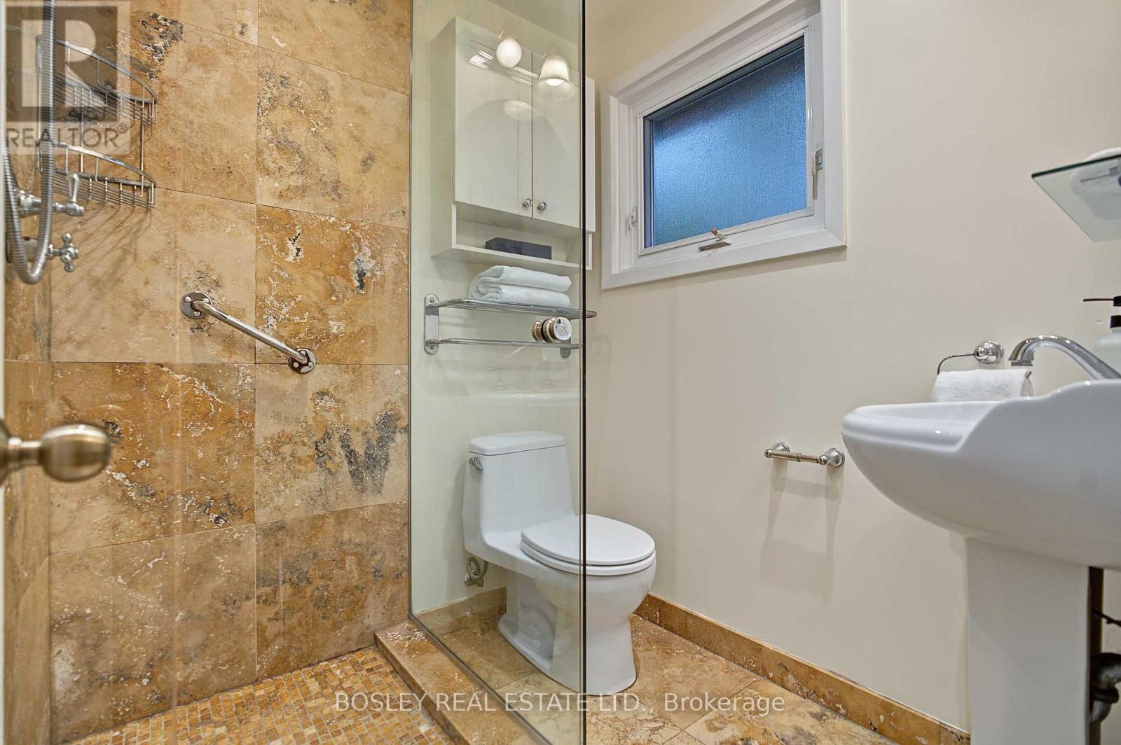 16 Shaughnessy Boulevard, Toronto, Ontario  M2J 1H5 - Photo 25 - C14092402