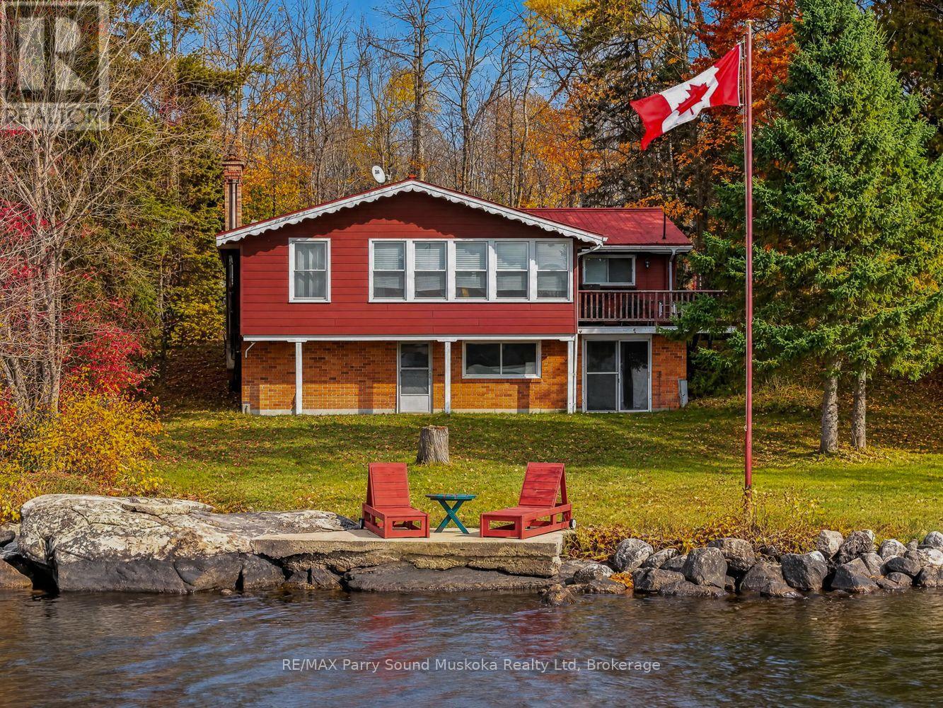 101 ROBINSON ROAD, Magnetawan, Ontario