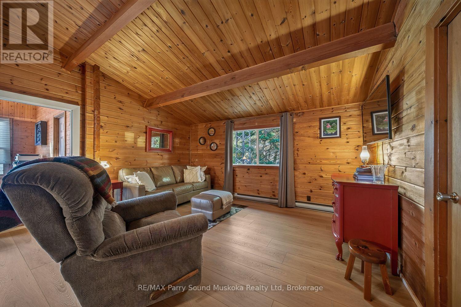 101 Robinson Road, Magnetawan (Ahmic Harbour), Ontario  P0G 1A0 - Photo 19 - X14092350