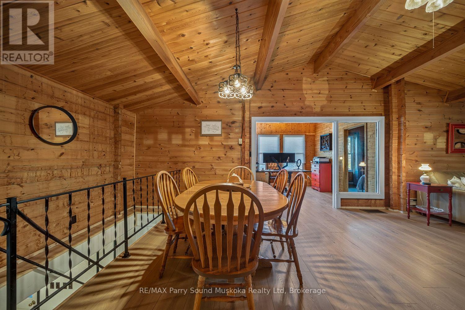 101 Robinson Road, Magnetawan (Ahmic Harbour), Ontario  P0G 1A0 - Photo 28 - X14092350