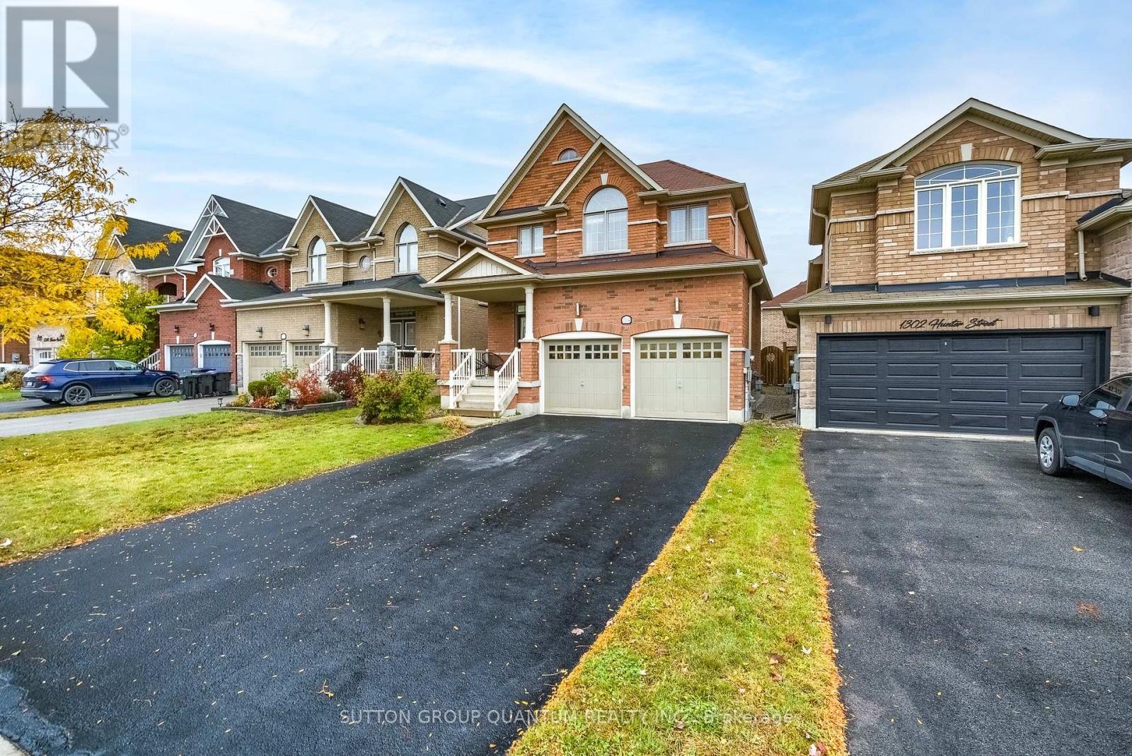 1304 Hunter Street, Innisfil, Ontario  L9S 0H1 - Photo 2 - N14092432