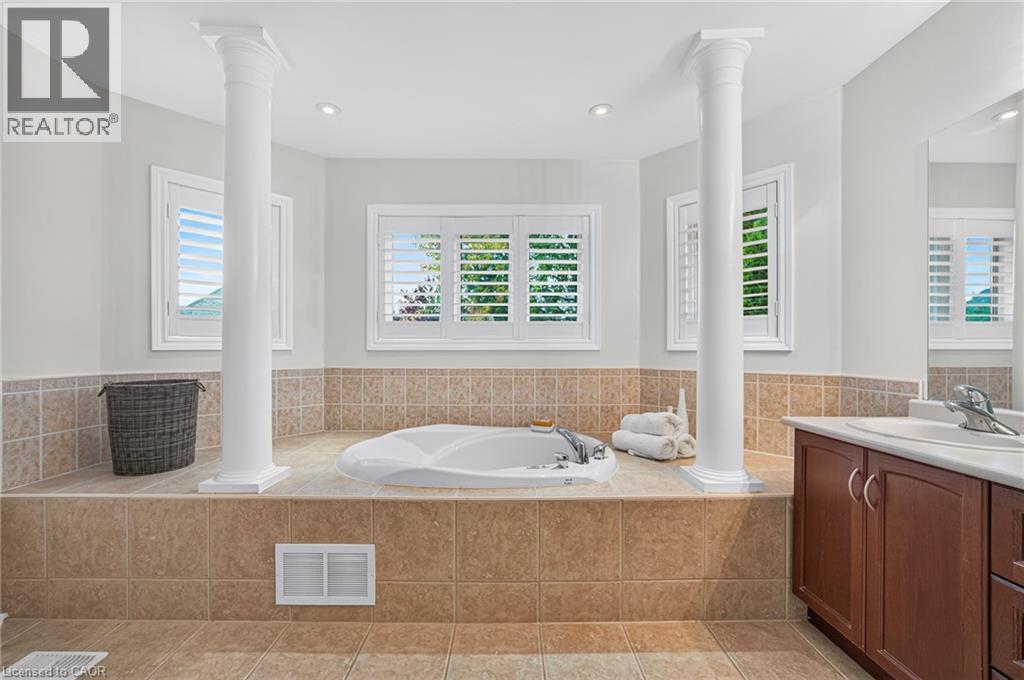 2447 Highmount Crescent, Oakville, Ontario  L6M 4Y9 - Photo 32 - 40871260