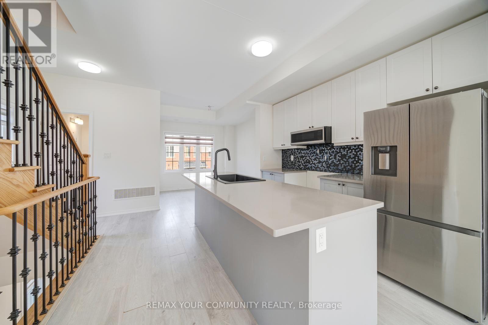 137 - 2566 Mojave Path, Oshawa, Ontario  L1L 0P9 - Photo 6 - E14080638
