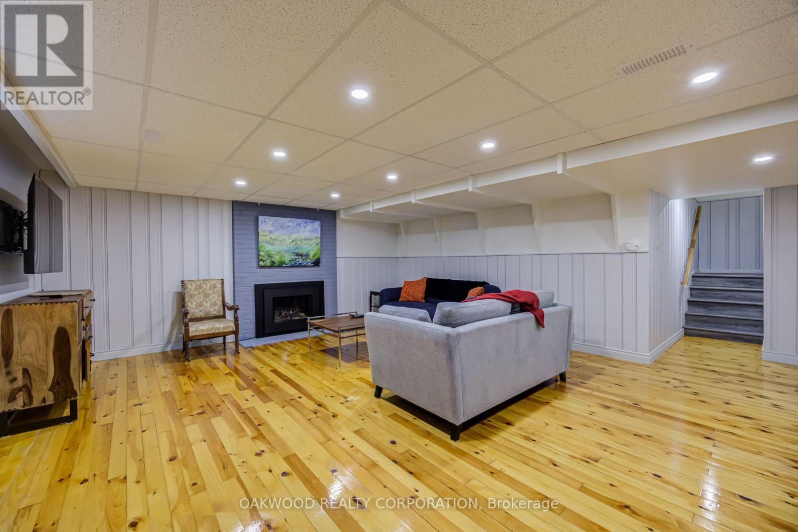 41 Greenbrook Drive, Toronto, Ontario  M6M 2J8 - Photo 45 - W14092372