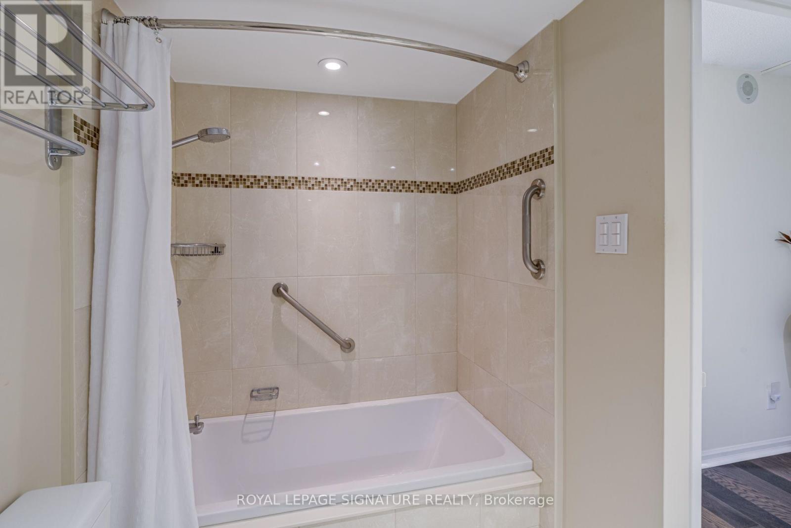 A39 - 300 Mill Road, Toronto, Ontario M9C 4W7 - Photo 27 - W14092410