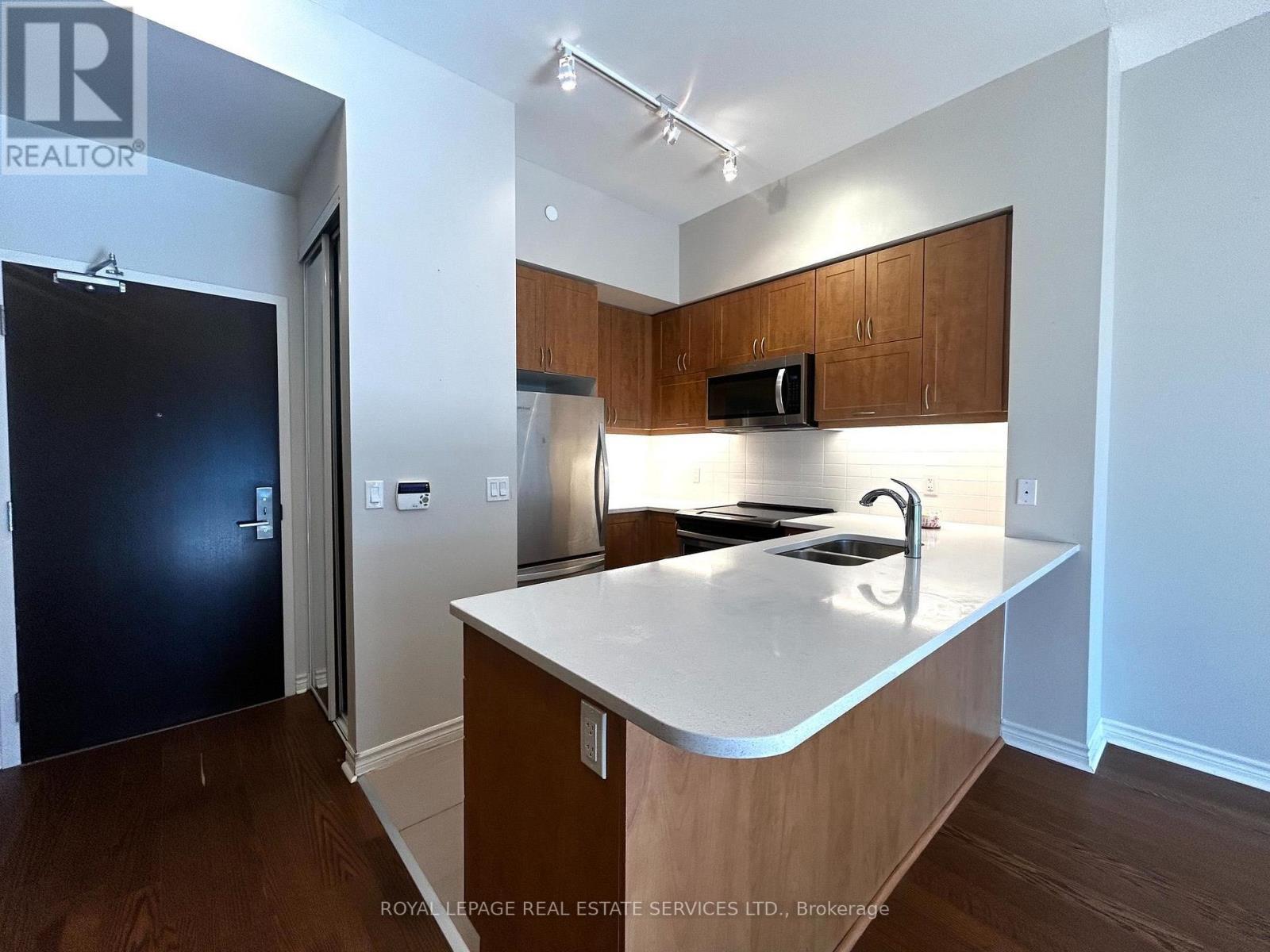 1702 - 39 Annie Craig Drive, Toronto, Ontario  M8V 0H1 - Photo 13 - W14092416