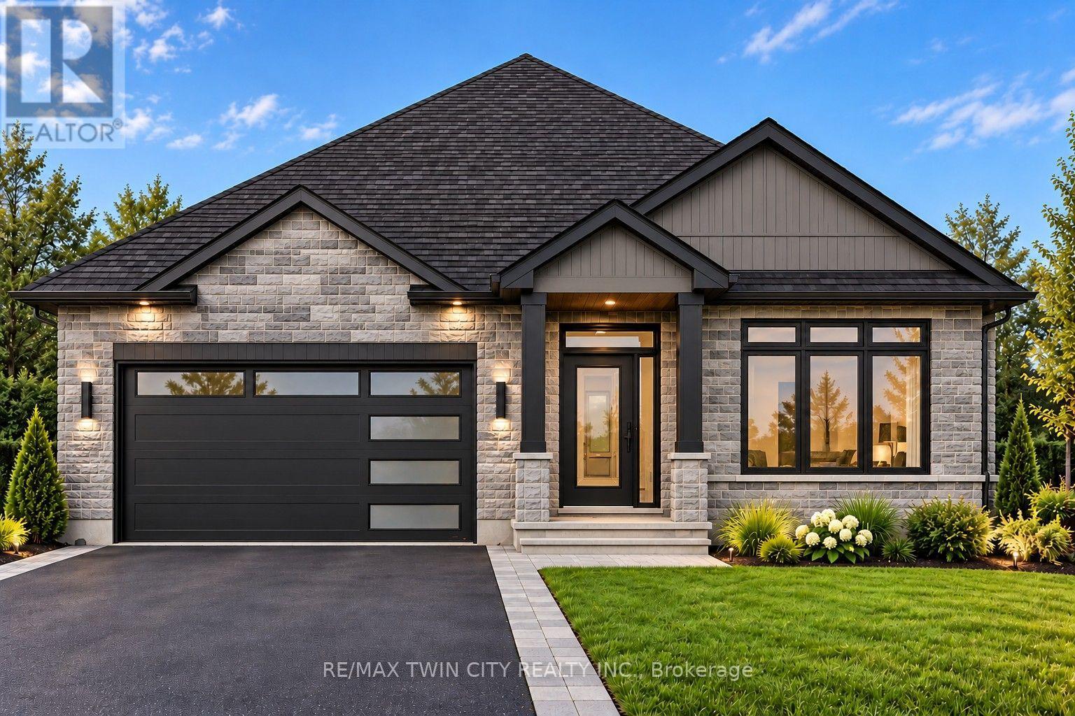 24 Tupelo Crescent, Woolwich, Ontario  N3B 0G1 - Photo 3 - X14092340