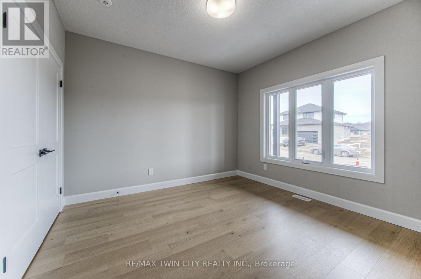 59 Weymouth Street, Woolwich, Ontario  N3B 0E6 - Photo 12 - X14092344
