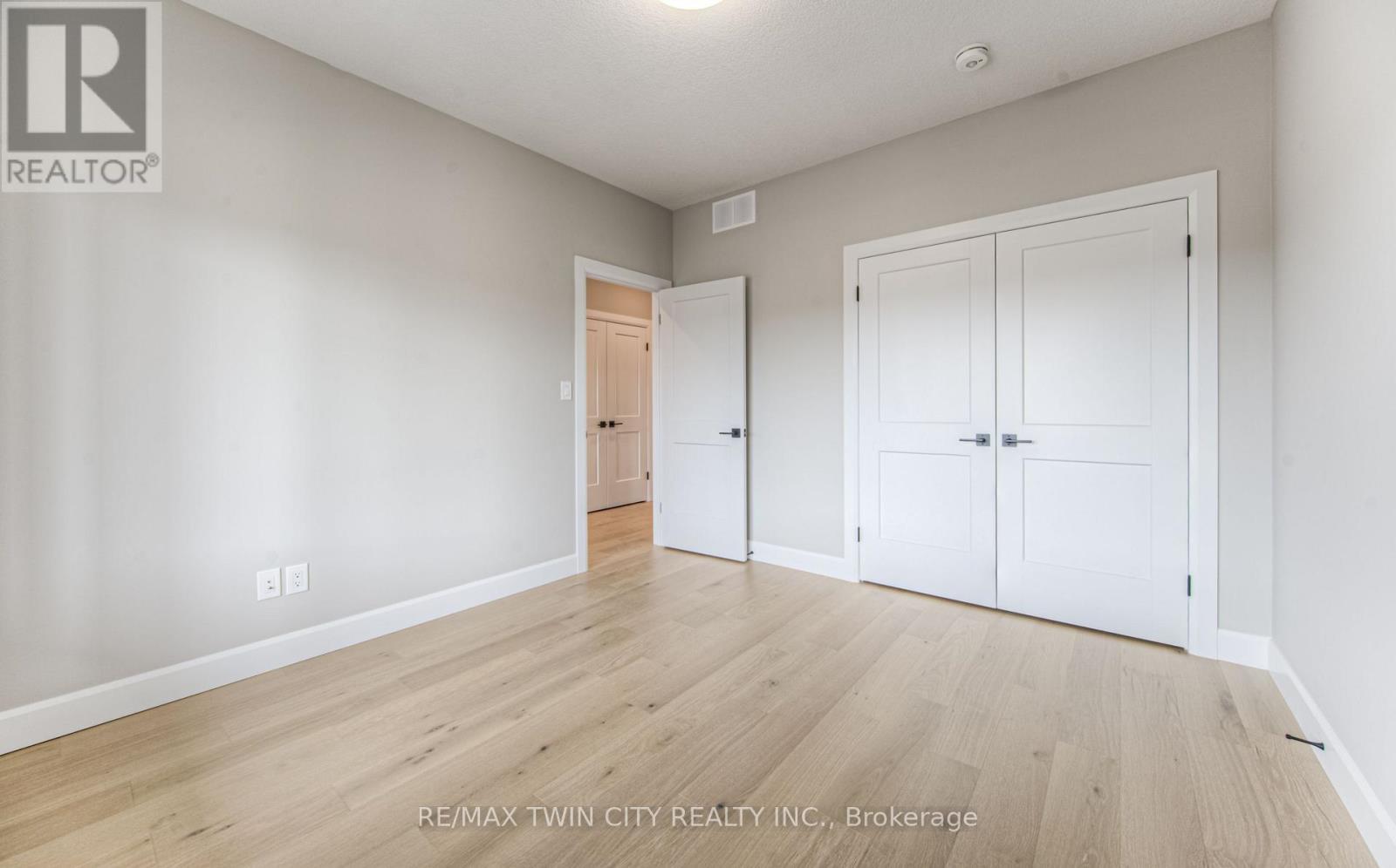 59 Weymouth Street, Woolwich, Ontario  N3B 0E6 - Photo 13 - X14092344