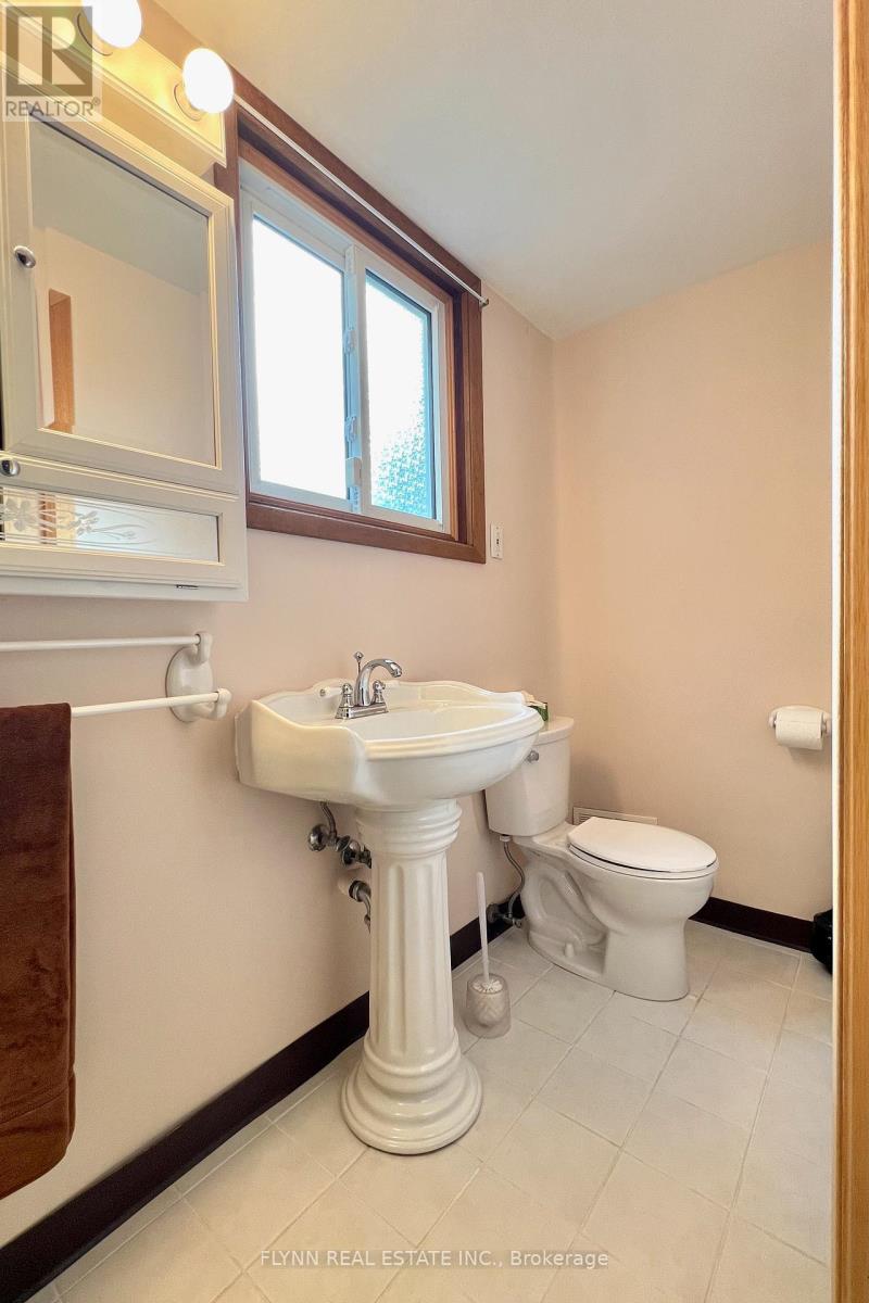 70 Richelieu Drive, St. Catharines, Ontario  L2M 2C5 - Photo 24 - X14092386