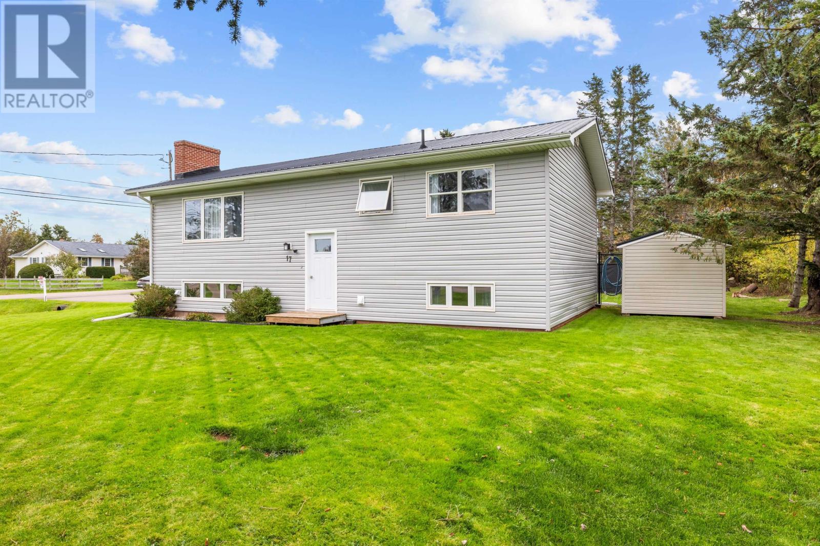 17 Aintree Drive, Stratford, Prince Edward Island  C1B 1L8 - Photo 46 - 202626062