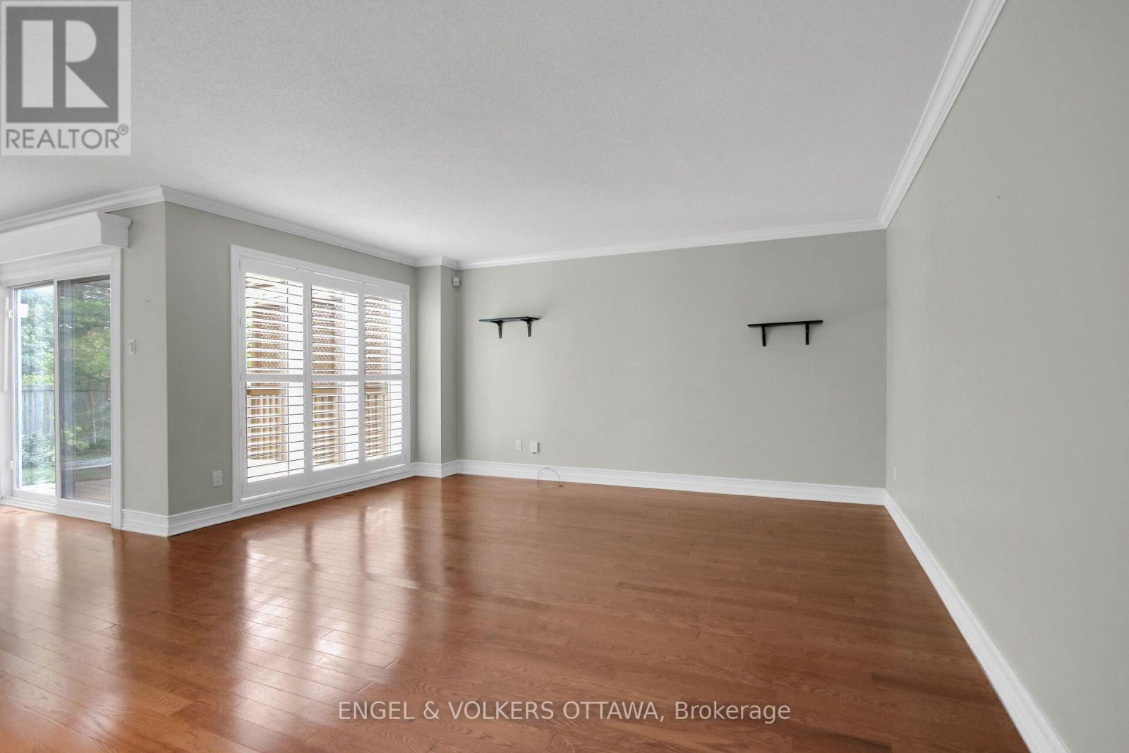 24 Tammela Court, Ottawa, Ontario  K1T 2E7 - Photo 16 - X14092396