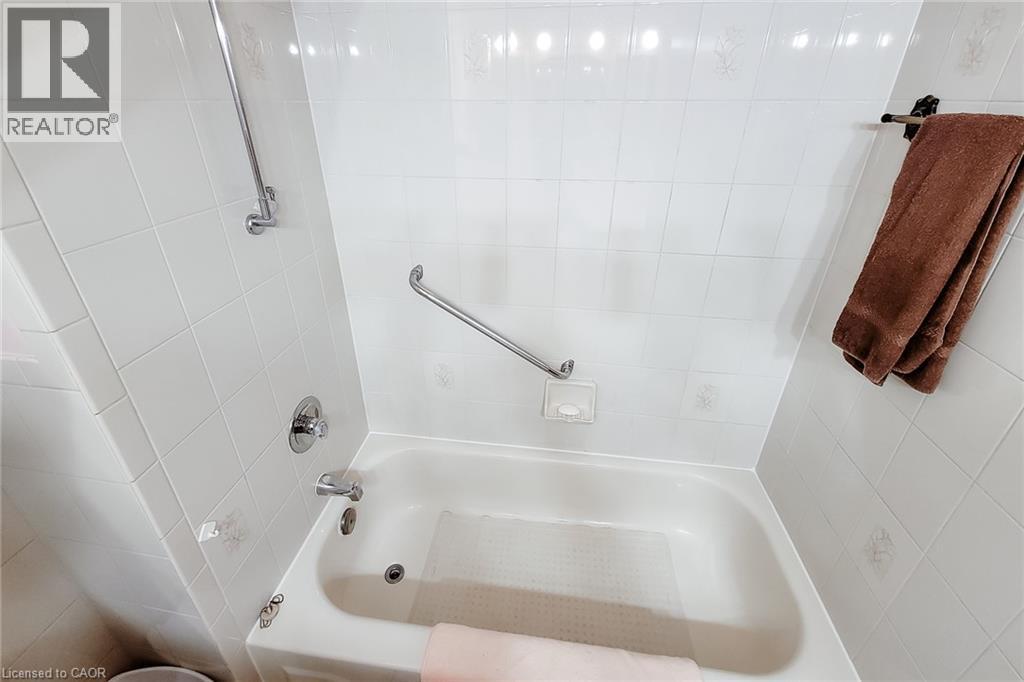 61 Highland Road, Stoney Creek, Ontario  L8J 2T7 - Photo 33 - 40868087