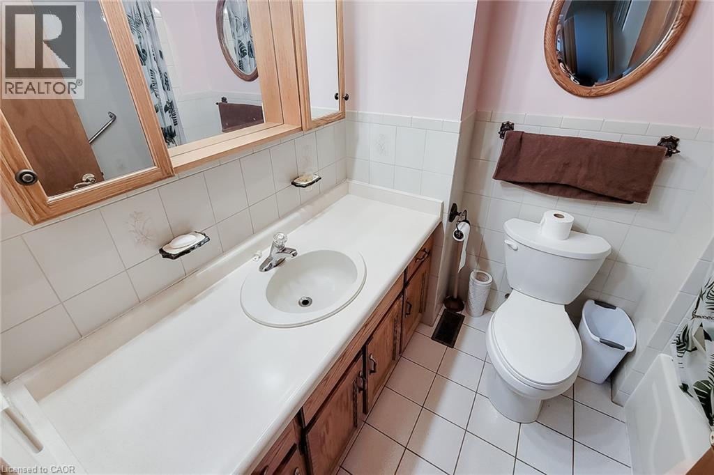 61 Highland Road, Stoney Creek, Ontario  L8J 2T7 - Photo 32 - 40868087