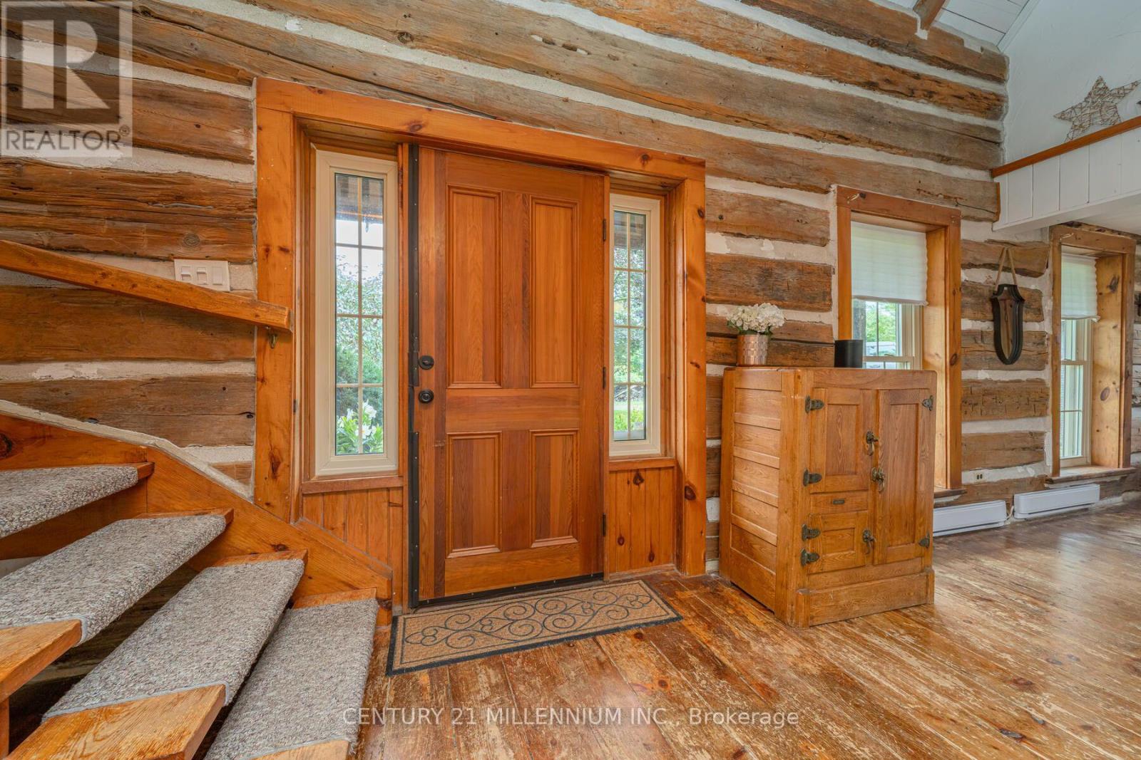 20909 Shaws Creek Road, Caledon, Ontario L7K 1L7 - Photo 4 - W14091658