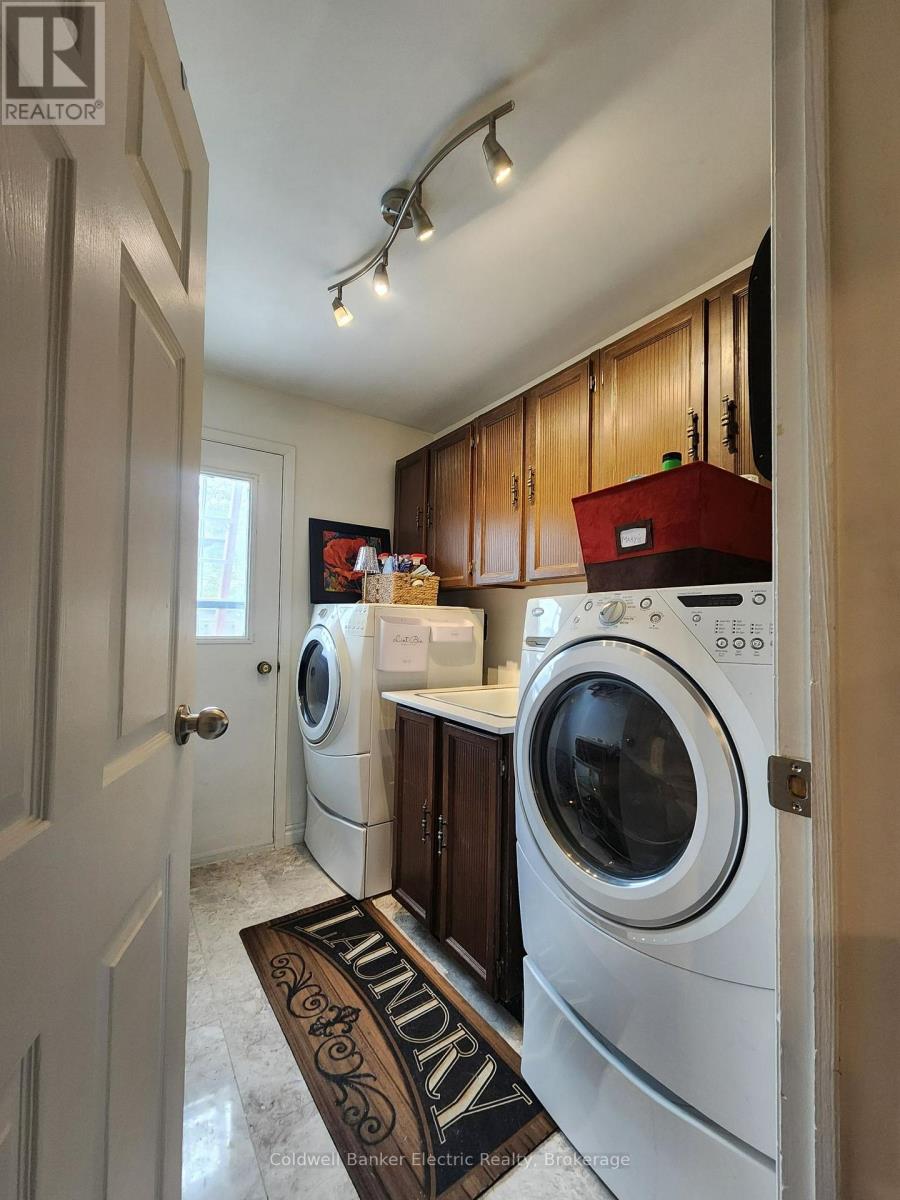 1007 Moorelands Crescent, Pickering, Ontario  L1W 3K3 - Photo 14 - E14092550