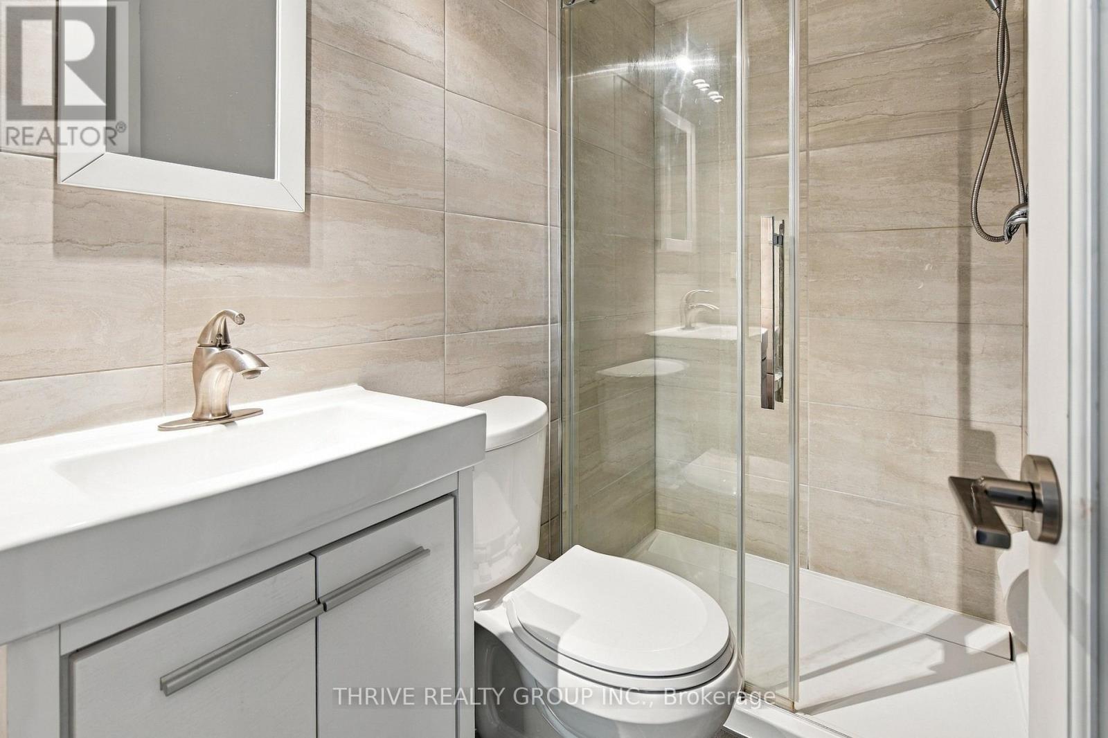 708 Village Green Avenue, London South, Ontario  N6K 1H2 - Photo 19 - X14092446
