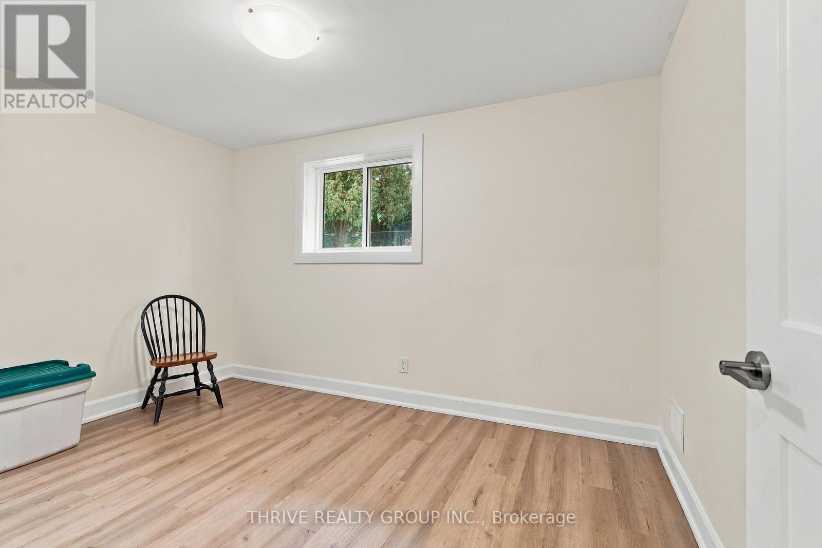 708 Village Green Avenue, London South, Ontario  N6K 1H2 - Photo 30 - X14092446
