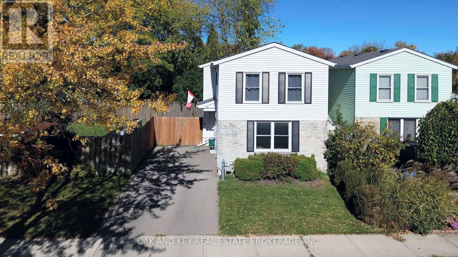 25 Timberlane Crescent, Kitchener, Ontario  N2N 1T5 - Photo 4 - X14092504