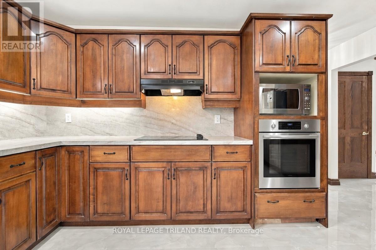 716 Franklinway Crescent, London North, Ontario  N6G 5C8 - Photo 12 - X14092508